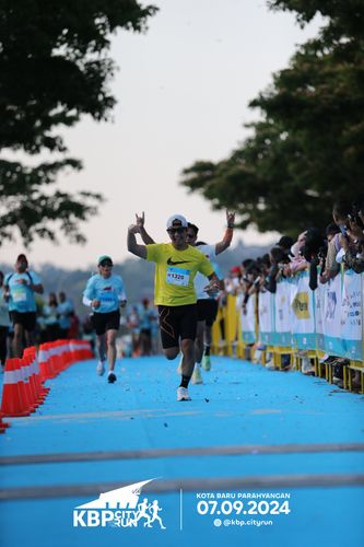Race photo from KBP City Run 2024