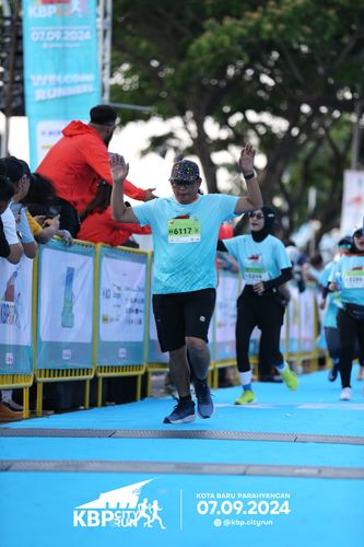 Race photo from KBP City Run 2024