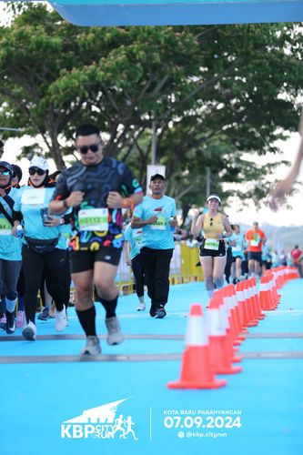 Race photo from KBP City Run 2024