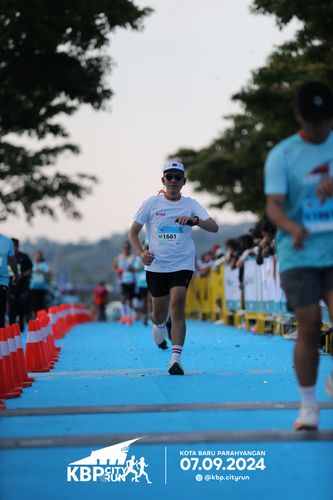 Race photo from KBP City Run 2024