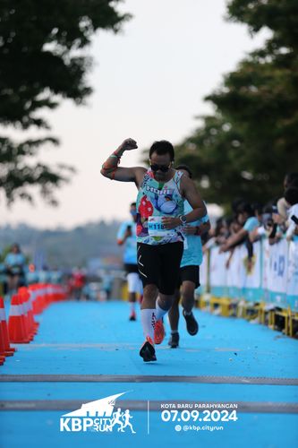 Race photo from KBP City Run 2024