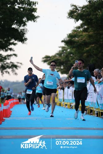 Race photo from KBP City Run 2024