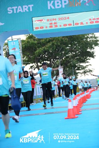 Race photo from KBP City Run 2024