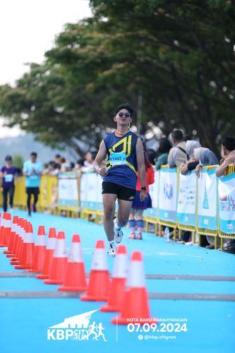 Race photo from KBP City Run 2024