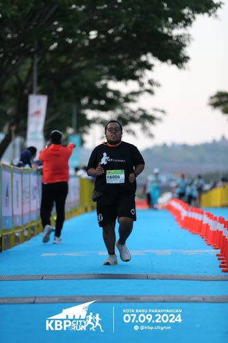Race photo from KBP City Run 2024