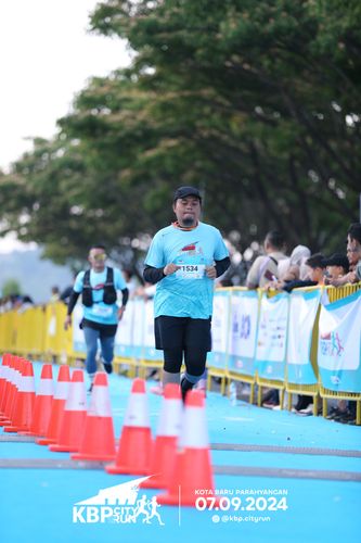 Race photo from KBP City Run 2024