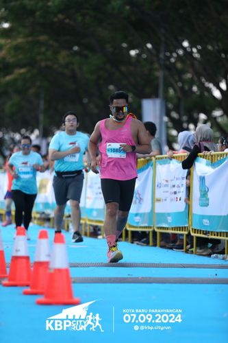Race photo from KBP City Run 2024