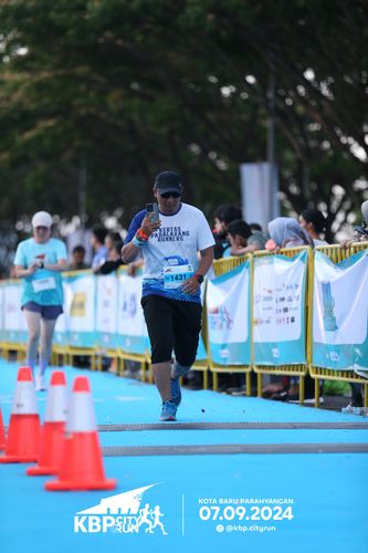 Race photo from KBP City Run 2024