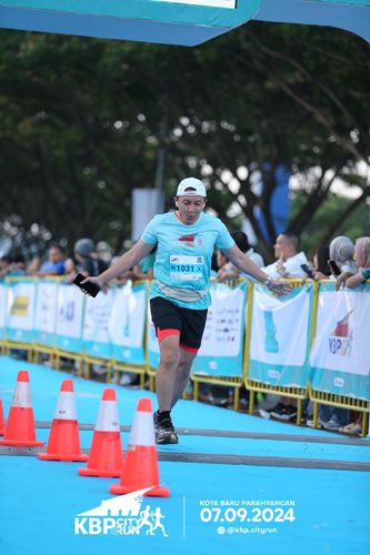 Race photo from KBP City Run 2024
