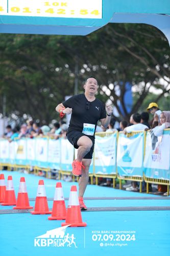 Race photo from KBP City Run 2024