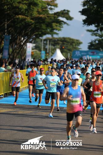 Race photo from KBP City Run 2024