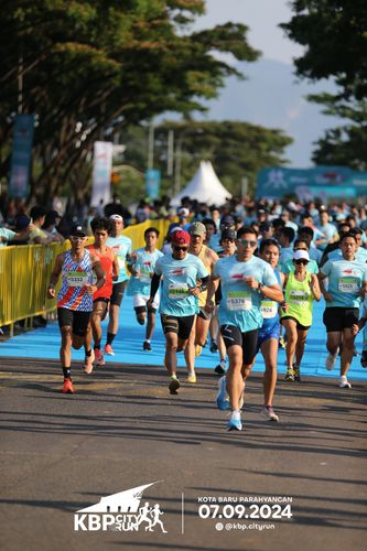 Race photo from KBP City Run 2024