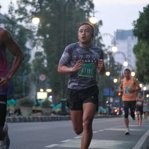 Race photo from BAUR RUN 2025