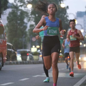 Race photo from BAUR RUN 2025