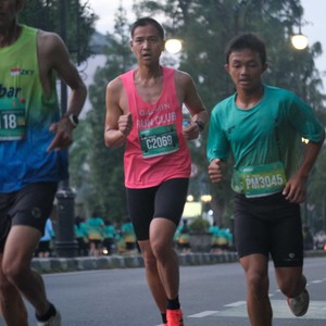 Race photo from BAUR RUN 2025