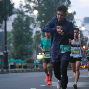 Race photo from BAUR RUN 2025