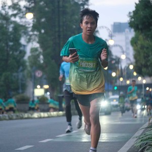 Race photo from BAUR RUN 2025