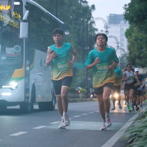 Race photo from BAUR RUN 2025
