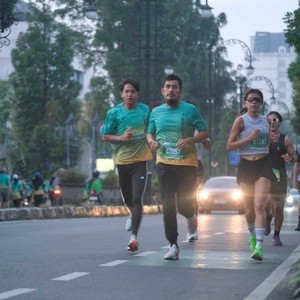 Race photo from BAUR RUN 2025