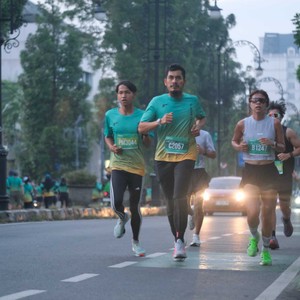 Race photo from BAUR RUN 2025