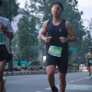 Race photo from BAUR RUN 2025