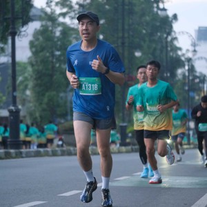 Race photo from BAUR RUN 2025