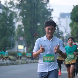 Race photo from BAUR RUN 2025