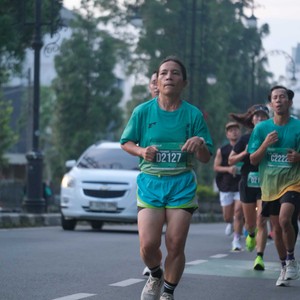 Race photo from BAUR RUN 2025