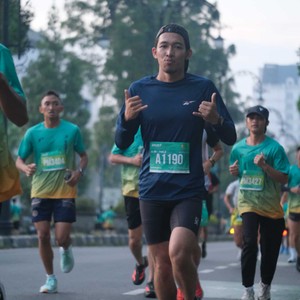 Race photo from BAUR RUN 2025