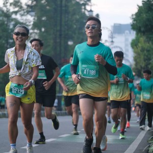 Race photo from BAUR RUN 2025