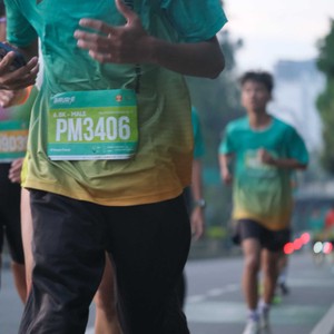 Race photo from BAUR RUN 2025