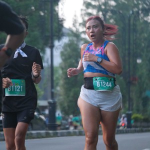Race photo from BAUR RUN 2025