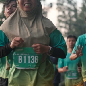 Race photo from BAUR RUN 2025
