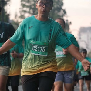Race photo from BAUR RUN 2025