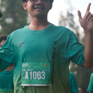 Race photo from BAUR RUN 2025