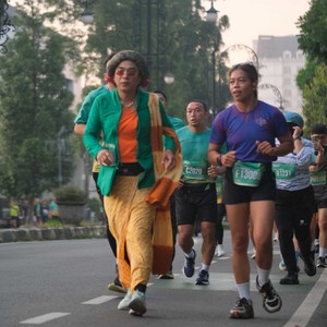 Race photo from BAUR RUN 2025