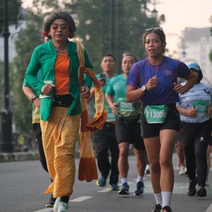 Race photo from BAUR RUN 2025