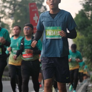 Race photo from BAUR RUN 2025