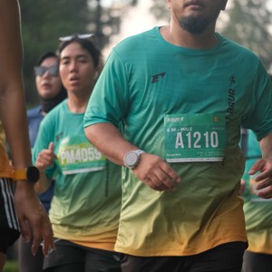 Race photo from BAUR RUN 2025
