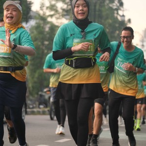 Race photo from BAUR RUN 2025