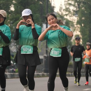 Race photo from BAUR RUN 2025