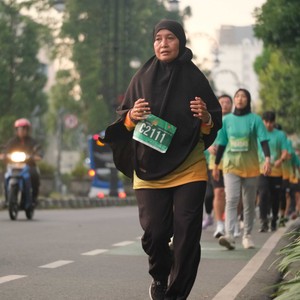 Race photo from BAUR RUN 2025