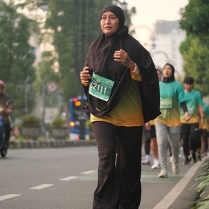 Race photo from BAUR RUN 2025