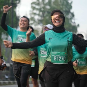 Race photo from BAUR RUN 2025