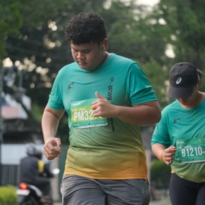 Race photo from BAUR RUN 2025