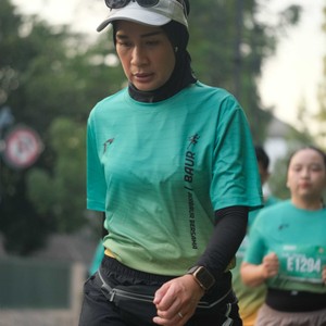 Race photo from BAUR RUN 2025