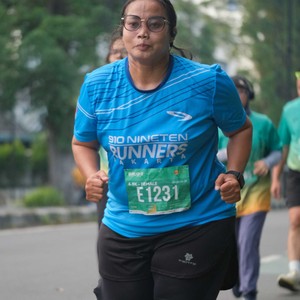 Race photo from BAUR RUN 2025
