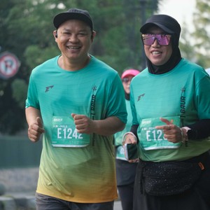 Race photo from BAUR RUN 2025