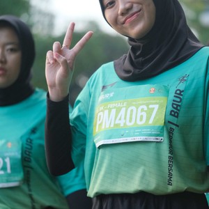 Race photo from BAUR RUN 2025