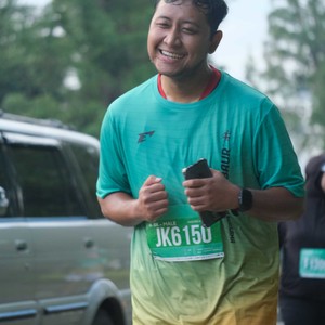 Race photo from BAUR RUN 2025